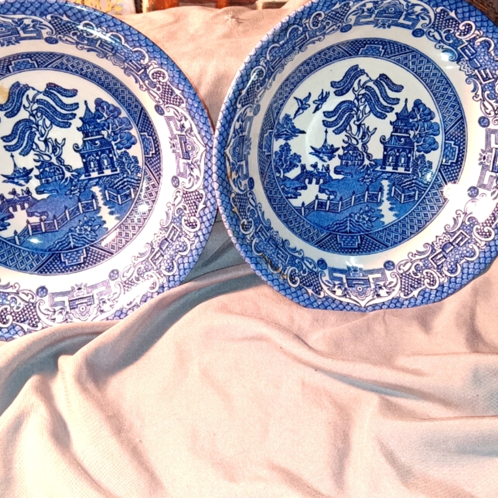 Two 9 inch OLD WILLOWEnglish Ironstone Tableware Bowls